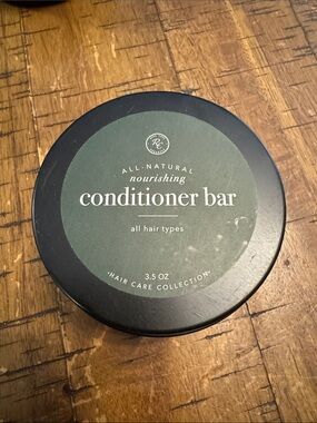 Rowe Casa All-Natural Nourishing Conditioner Bar (Hair Care Collection)